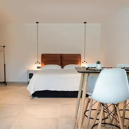 Apademia Comfort 45 Sqm Apartament Skyros
