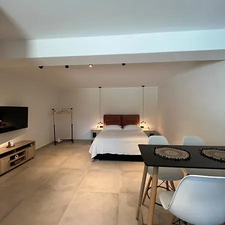 Apartament Apademia Comfort 45 Sqm Skyros