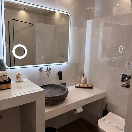 Apademia Comfort 45 Sqm Skyros