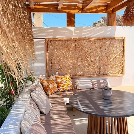 Apademia Comfort 45 Sqm Skyros